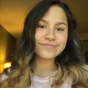 Meet your Posher, Eliana